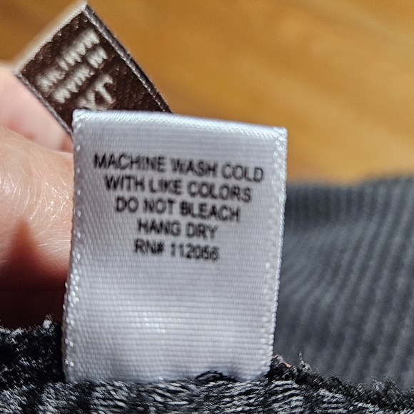 Zenana Outfitters Black and White Striped Top - Picture 3 of 15